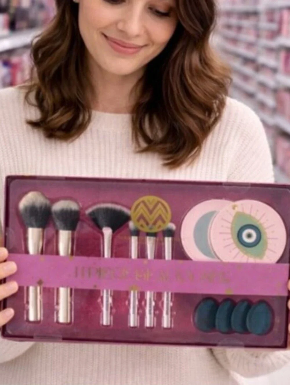 Macbeth Collection- 11PC Beauty Makeup Brush-Mirror & Puffs Set